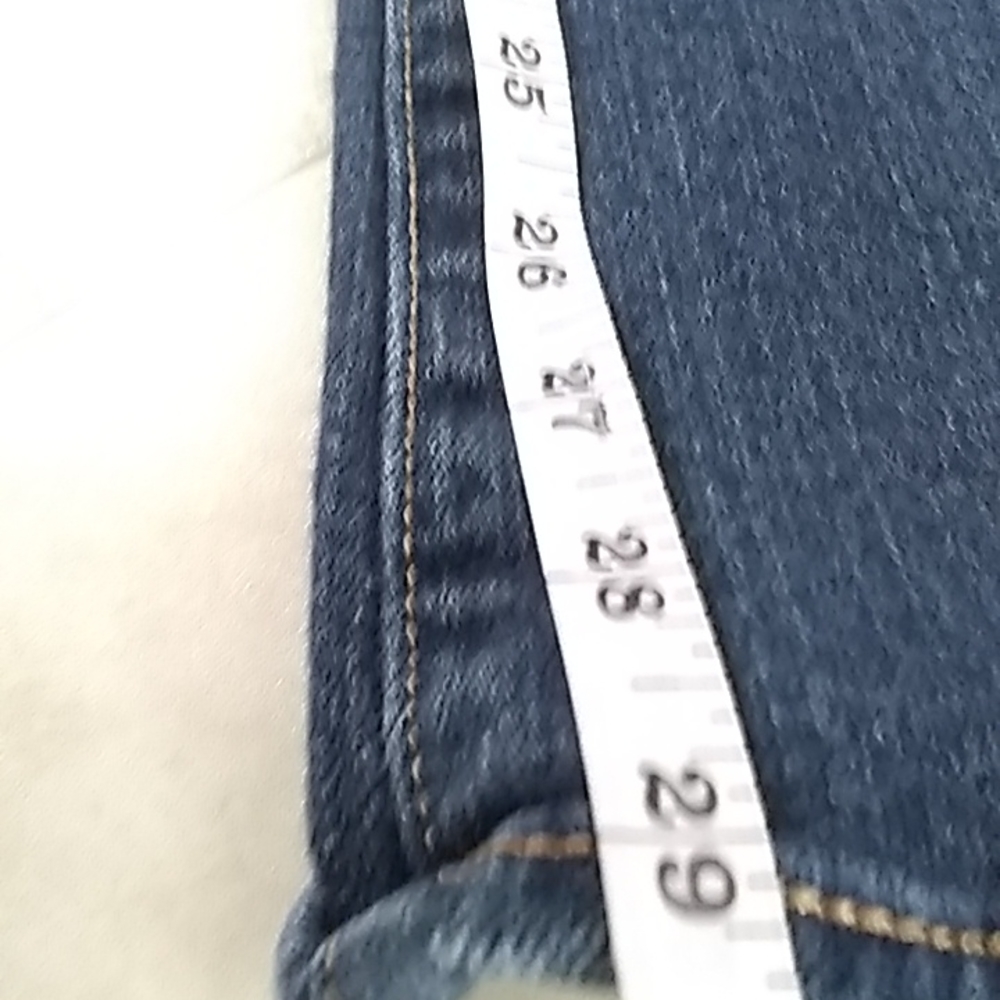 Abercrombie cute stretch jeans. - Picture 13 of 13